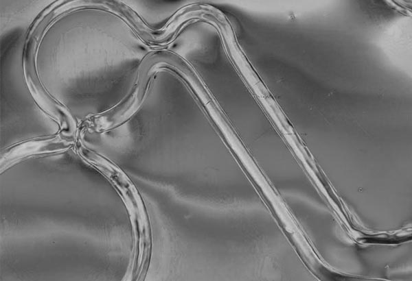 2?m 激光器：徹底改變透明塑料的焊接(圖4)