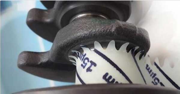 為什么激光精細(xì)加工磨料膜對凸輪軸或曲軸如此重要？(圖2)