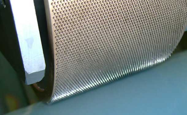 機(jī)械打孔、滾針打孔和激光打孔作為比較有什么區(qū)別(圖2)