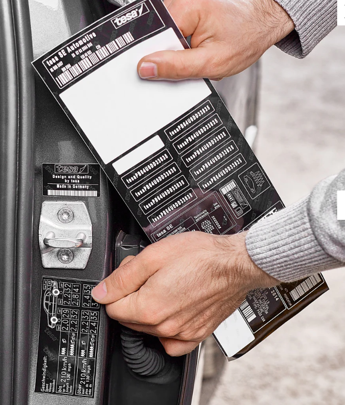  二維碼標簽如何實現(xiàn)高速模切？| 卷對卷激光模切一體機解決方案(圖1)